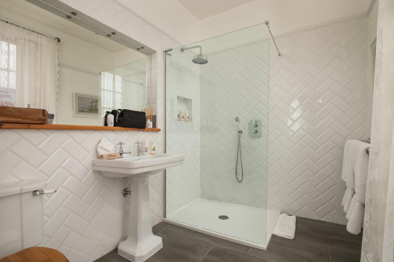 Dorset House Bed and Breakfast Lyme Regis Exteriör bild