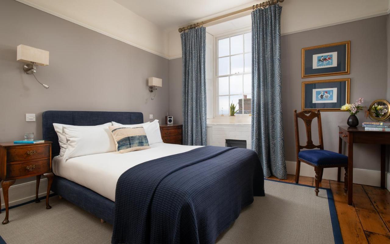 Dorset House Bed and Breakfast Lyme Regis Exteriör bild